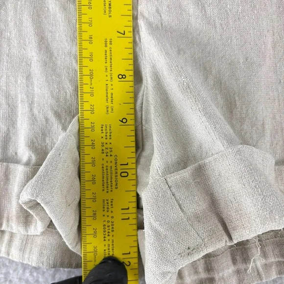 Alice & Olivia Roll‎ Cuff Shorts Womens Size 34 Beige Linen Blend Casual Summer - Picture 9 of 14